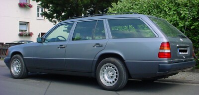 Mercedes-Benz W124 300TD