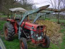 Massey-Ferguson 165